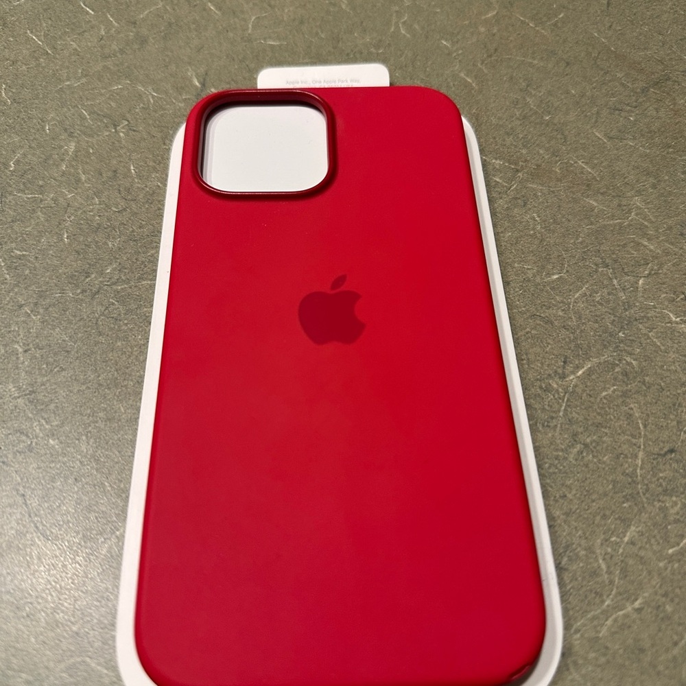 Apple iPhone 13 Pro Silicone Case with MagSafe